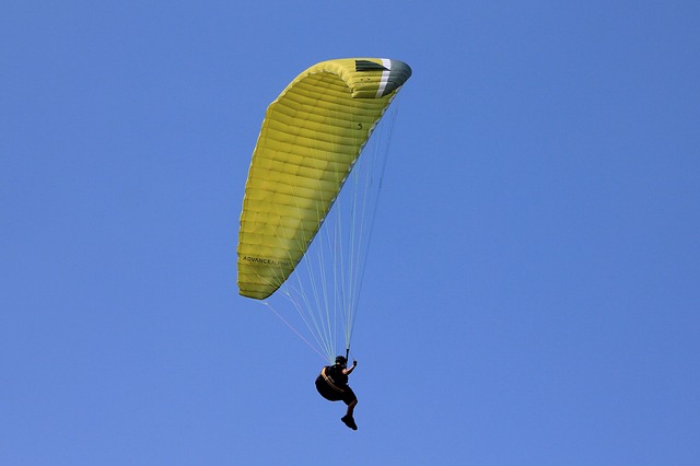 paragliding za jasného počasí